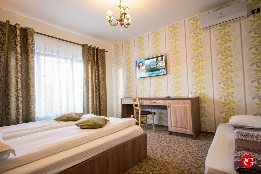 Pensiunea Royal Spa Πιάτρα Νέαμτς Εξωτερικό φωτογραφία